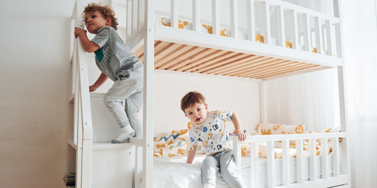 A Provocative Rant About Triple Bunk Beds